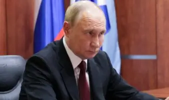 Novichok, el agente nervioso con el que Putin envenenó a un espía, según una investigación británica