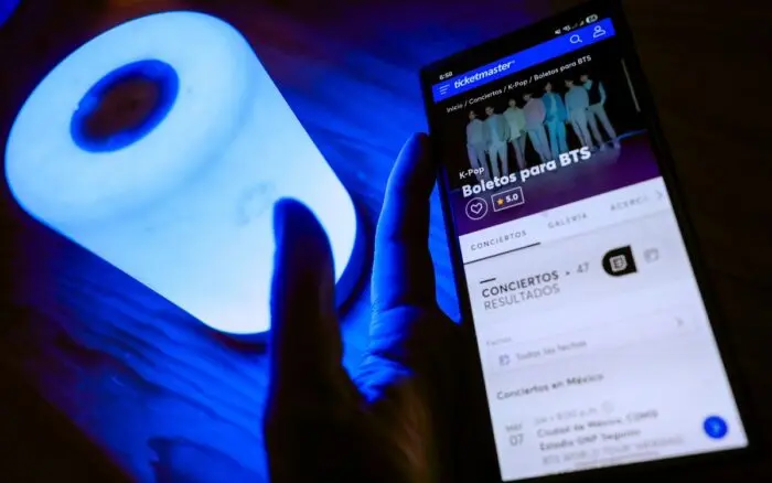 Army va contra revendedores: los inscriben a universidades, les tramitan préstamos y más…