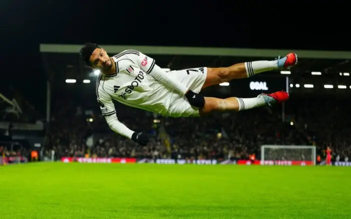 Fulham y Raúl Jiménez agudizan crisis del Chelsea | Video
