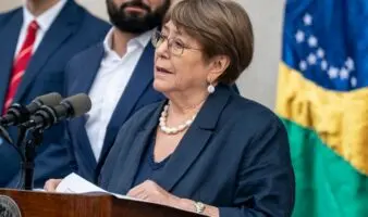 Chile inscribe candidatura de Bachelet para dirigir ONU y anuncia apoyo de México y Brasil