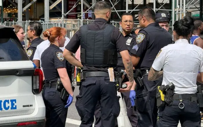 Detienen a menor tras tiroteo en Times Square sin heridos