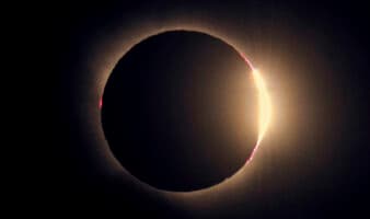 Lo mejor de Aristegui en Vivo: SCJN blinda bloqueos de la UIF; detienen a excolaborador de 'Alito'; eclipse maravilla al mundo (13/08/2026)