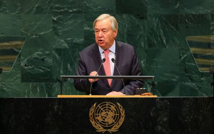 Guterres llama a gobernar la IA: 'Debe ser moldeada por y para la humanidad'