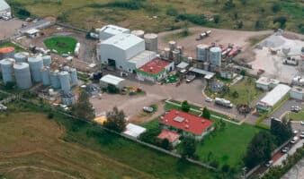 Aseguran 800 mil litros de hidrocarburo durante cateo en Puebla
