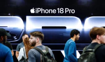 Ternus inaugura la venta del iPhone 18 Pro ante una multitud en Nueva York