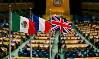 Reino Unido se une a México y Francia para limitar el veto en la ONU ante 'atrocidades masivas'