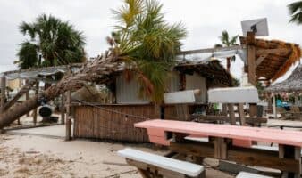 Isaías deja al menos cuatro muertos en Estados Unidos