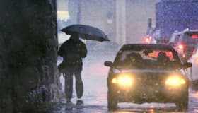 Video: Nevada afecta zonas devastadas por 'Sandy' en Nueva York