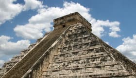 Esperan fin del mundo  en Chichén Itzá