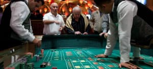 Renuncia funcionario de Segob; enfrenta demanda de casinero