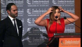 Presidencia 'borra' a joven que rechazó dar discurso a modo