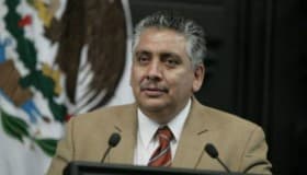 "Si PRI y PAN aprueban producción compartida faltarán a su palabra": Acosta en MVS