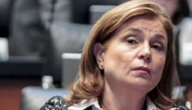 Arely Gómez renuncia a la comisión Oceanografía