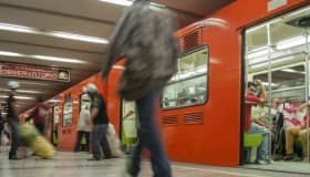 Subió el Metro, recaudaron mil millones de pesos... y nada