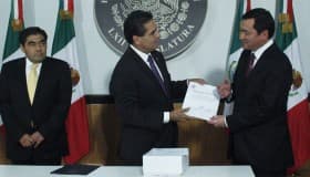 División de poderes no implica dividir esfuerzos: Osorio Chong