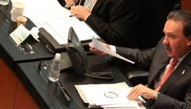 Hay condiciones para el "apagón analógico" en diciembre: PRI en el Senado