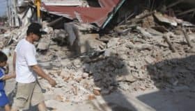 Mientras tenemos una emergencia, en el Congreso quieren "despedida millonaria": Aristegui