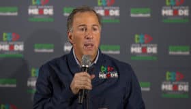 Rechaza Meade haber difamado a Nestora Salgado en segundo debate