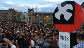 Recuerdan en el Zócalo a víctimas del 68 (Fotos)