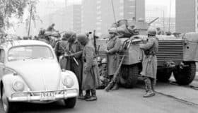 El Ejército debe abrir sus archivos del 68 y no ser obstáculo para la verdad y la justicia: Ex fiscal Carrillo (Video)