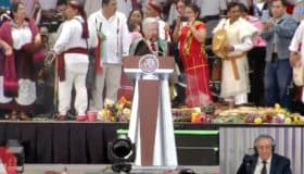 🔴 #EnVivo | Ante miles de personas en el Zócalo, AMLO refrendó su compromiso de no mentir, no robar y no traicionar al pueblo