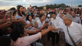 Contacto directo con la gente implica un riesgo para la seguridad de AMLO: Meyer (#Entérate)