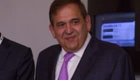 Juez niega amparo a Alonso Ancira; pedía que AMLO no hablará de él