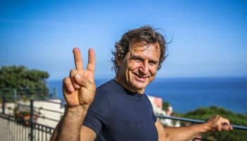 Alex Zanardi puede ver, oír y mover la cabeza | Video