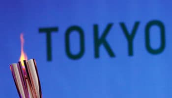 Despiden al director de la ceremonia de apertura de los Juegos Olímpicos por bromear sobre el Holocausto