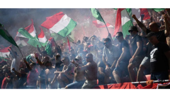 Castiga UEFA a Hungría por comportamiento racista de aficionados | Tuit
