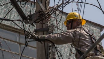 Aristegui en Vivo: Revocan suspensión en Ley Eléctrica; tercera ola de Covid; priorizan búsqueda de menores y más