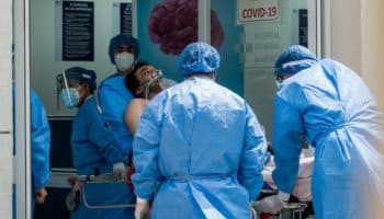 ¿Quiénes han sido más vulnerables ante la quinta ola de Covid-19? Estos son los datos