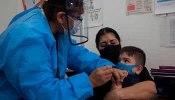 Llega a México el primer embarque con 804 mil vacunas Pfizer para menores de 5 a 11 años