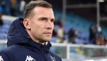 Se quedan Genoa y Johan Vásquez sin técnico, tras destituir a  Andriy Shevchenko | Tuit