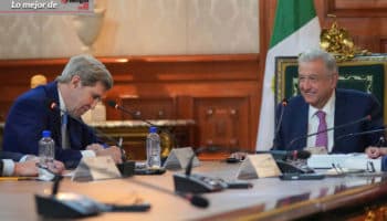 Lo mejor de Aristegui en Vivo: Kerry vino porque sabe que la reforma eléctrica se aprobará: Correa-Cabrera | Sin votos necesarios en la Corte, empresas se ampararán: Grunstein | Video