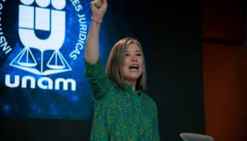 Mónica González Contró se convierte en la primera mujer en encabezar el IIJ UNAM