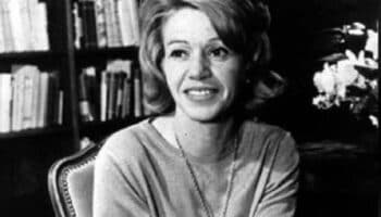 Con lectura de 'Los recuerdos del porvenir', de Elena Garro, celebran el Día del Libro