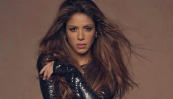 Pondrán estatua de Shakira de seis metros en Colombia