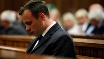 Óscar Pistorius sabe este viernes si obtiene libertad condicional tras el asesinato de su novia