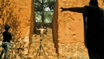 ¿Qué sucede cuando un ciego y una vidente se encuentran? ‘Iluminados’, una película sobre otras formas de mirar