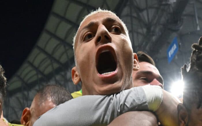 "Ir al psicólogo me salvó la vida": Richarlison | Video