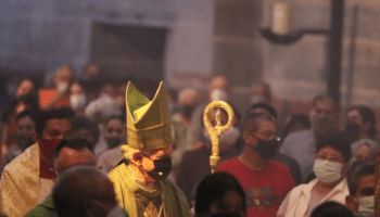 Episcopado Mexicano reacciona a camiseta de la 'Santa Muerte' en apoyo a AMLO