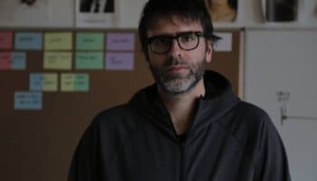 ‘Los impotentes’, una aproximación a la cultura de la cancelación escrita por el ganador del Oscar, Nicolás Giacobone