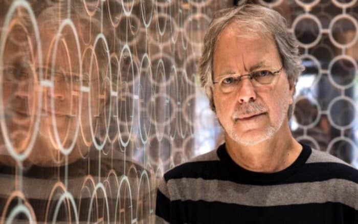 Otorgan a escritor mozambiqueño el premio en lenguas romances de la FIL Guadalajara 2024 | Video