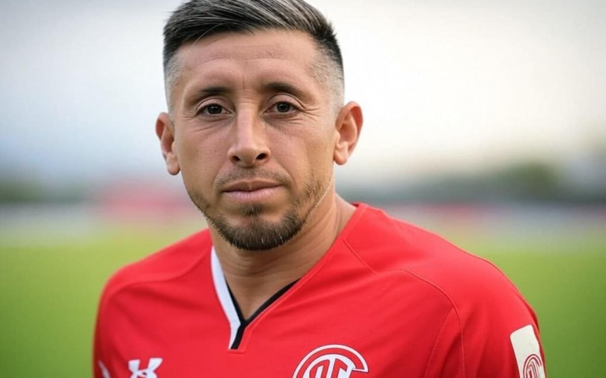 Héctor Herrera vuelve a México con el equipo de Satanás