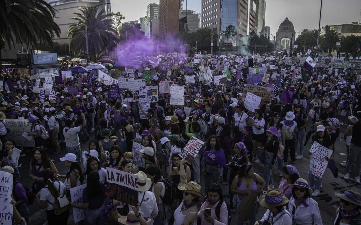 Marcha del 8M 2025 | Ruta, horarios y movilización en CDMX | Aristegui ...