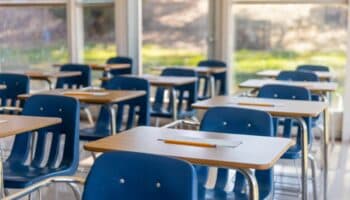 Escuelas particulares rechazan vacaciones anticipadas