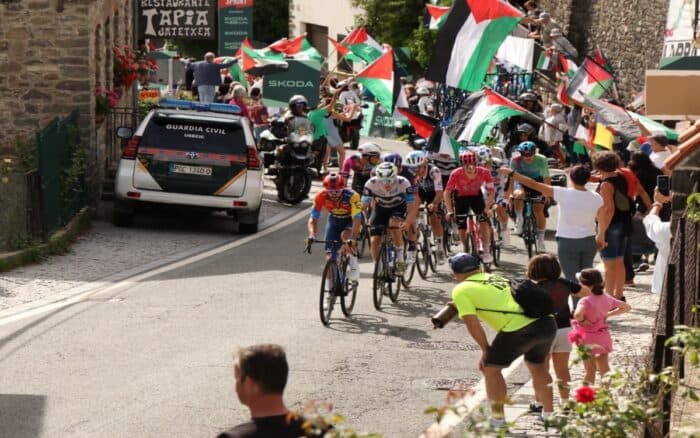 La Vuelta a España 2025: Abandonará pelotón la carrera si hay más protestas que acorten etapas | Video