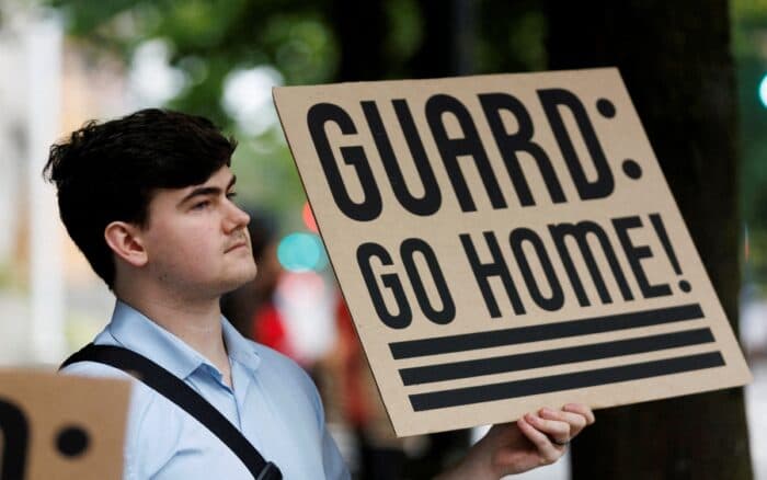 Orden de jueza impide a Trump desplegar la Guardia Nacional en Portland