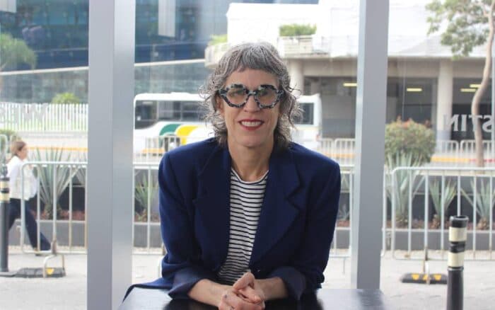 “Algo pasa con las democracias, están flaqueando de manera feroz”: Nona Fernández